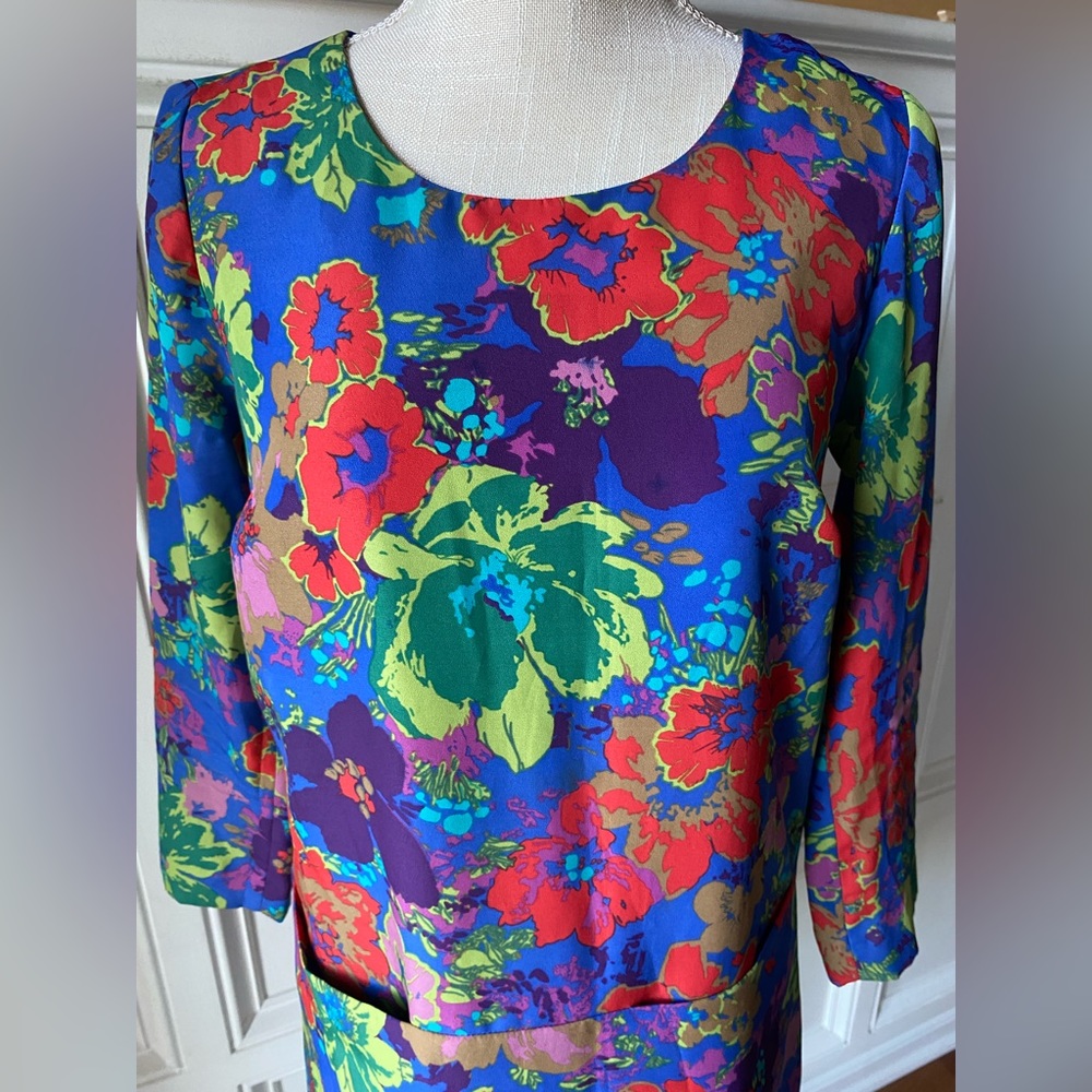 ❌SOLD❌ JCREW JULES BRIGHT FLORAL SHIFT DRESS SIZE 0 POCKETS - Picture 4 of 9